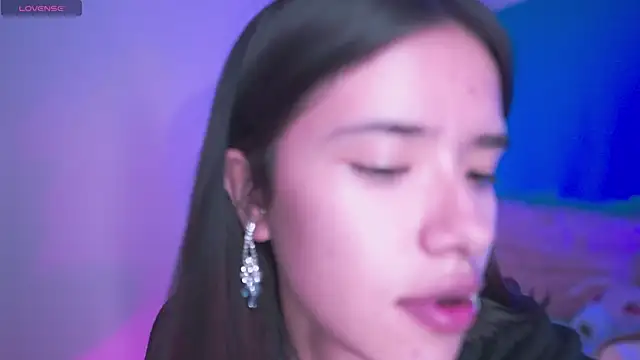 Snapshot of Lana_Dreams_ chatting on December 2, 2025, 12:16 am Lana Dreams online show from December 2, 2025, 12:16 am