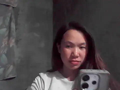 fanchunn online show from December 21, 2025, 12:12 pm