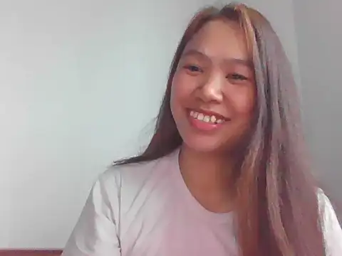 fanchunn online show from March 11, 2026, 1:55 am