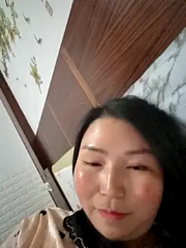 lingling5200 online show from March 9, 2026, 1:59 pm