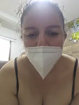 Snapshot of Nina_vallon chatting on June 21, 2026, 4:20 pm Nina vallon online show from June 21, 2026, 4:20 pm