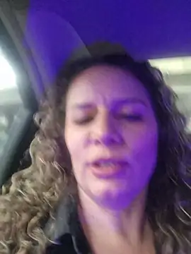 Snapshot of Nina_vallon chatting on July 6, 2026, 9:39 pm Nina vallon online show from July 6, 2026, 9:39 pm