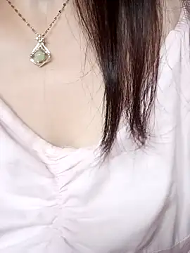 Snapshot of Joanna1122 chatting on October 3, 2025, 8:55 am Joanna1122 online show from October 3, 2025, 8:55 am