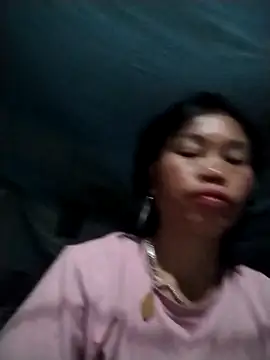   Ngoc20   online show from September 21, 2025, 2:19 pm