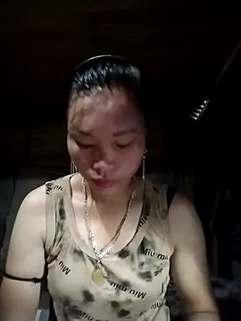   Ngoc20   online show from September 29, 2025, 1:22 am