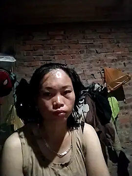   Ngoc20   online show from October 7, 2025, 2:25 pm