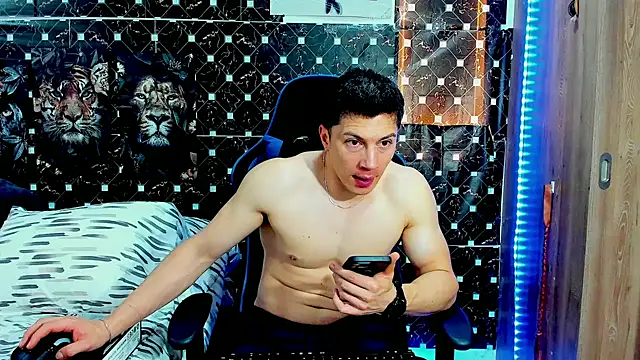 Snapshot of javiersexymann chatting on July 8, 2026, 4:55 pm javiersexymann online show from July 8, 2026, 4:55 pm