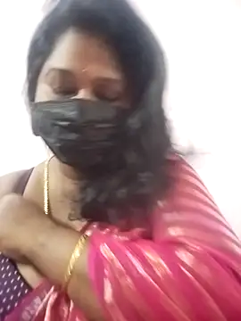 Snapshot of chaitara-reddy chatting on September 17, 2025, 5:42 am chaitara-reddy online show from September 17, 2025, 5:42 am