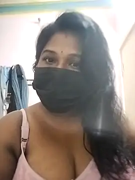 Snapshot of chaitara-reddy chatting on October 19, 2025, 9:10 am chaitara-reddy online show from October 19, 2025, 9:10 am