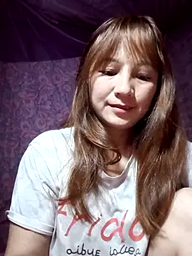 Mini3333 online show from March 12, 2026, 10:49 pm