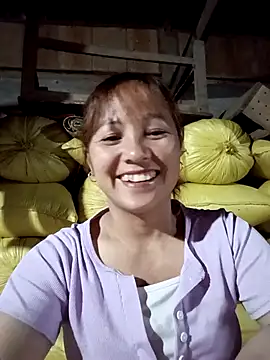 Mini3333 online show from April 25, 2026, 1:52 pm