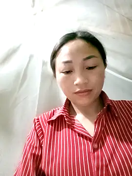 lucybaby00 online show from March 2, 2026, 10:16 pm