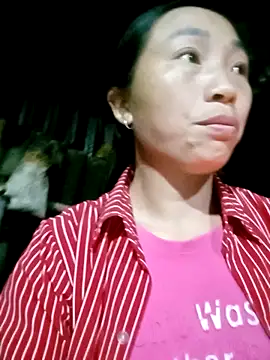 lucybaby00 online show from March 5, 2026, 11:17 am