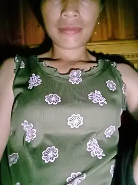 lucybaby00 online show from July 5, 2026, 5:36 am