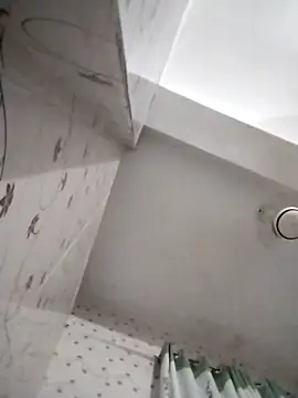 Snapshot of khhlmn chatting on October 15, 2025, 4:07 pm khhlmn online show from October 15, 2025, 4:07 pm