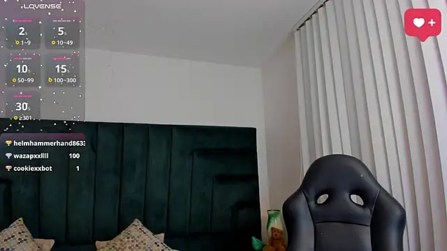 SaraWagner  online show from February 3, 2026, 2:53 am