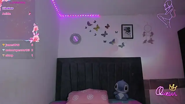 emmie bunny online show from June 5, 2026, 1:23 am