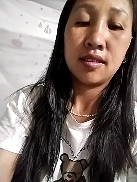 cute love00 online show from March 8, 2026, 11:19 pm