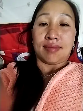 cute love00 online show from March 14, 2026, 10:59 pm