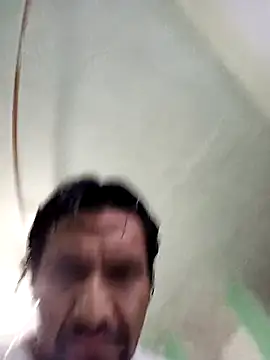 ReyesSau online show from November 5, 2025, 11:27 pm