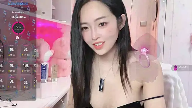 Snapshot of Ya-Ya- chatting on November 12, 2025, 11:36 pm Ya-Ya- online show from November 12, 2025, 11:36 pm