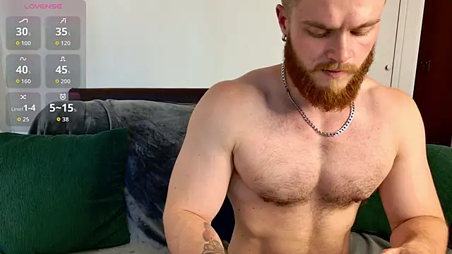 Snapshot of VictorTransMan chatting on June 11, 2026, 5:00 pm VictorTransMan online show from June 11, 2026, 5:00 pm