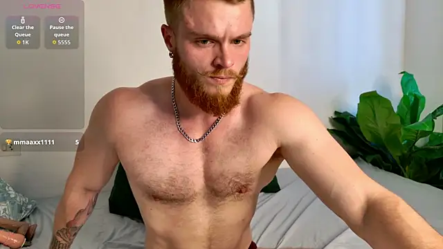 Snapshot of VictorTransMan chatting on June 12, 2026, 5:12 pm VictorTransMan online show from June 12, 2026, 5:12 pm