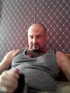  NEREZA  online show from May 11, 2026, 4:15 pm