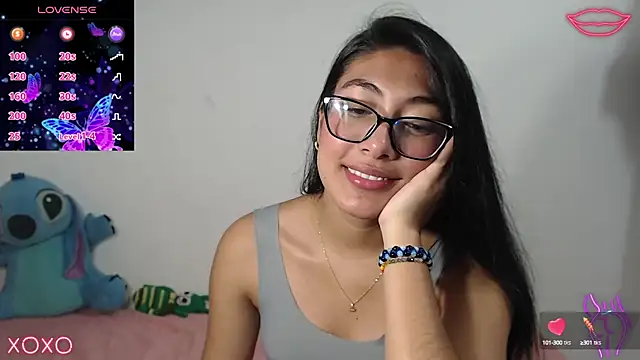 Snapshot of Allison_19__ chatting on September 18, 2025, 2:57 am Allison 19 online show from September 18, 2025, 2:57 am