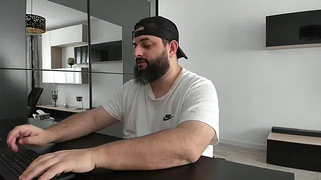 DravenPeak online show from December 19, 2025, 12:23 pm