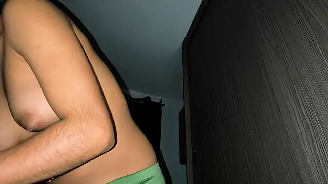 Angelic AP online show from October 15, 2025, 6:24 am