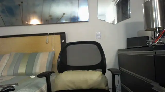 Mirianzapata 1 online show from February 28, 2026, 2:12 am