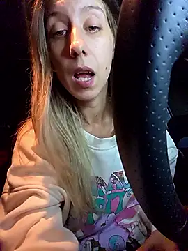 Snapshot of PetiteSecrets chatting on December 17, 2025, 7:42 pm PetiteSecrets online show from December 17, 2025, 7:42 pm