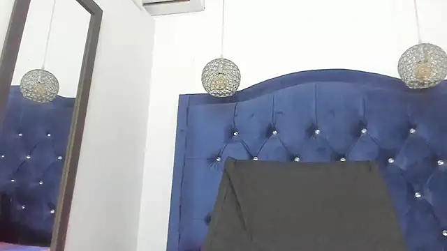 candy big tits18 online show from February 10, 2026, 12:26 am