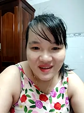 Babyrose  online show from November 2, 2025, 2:36 am