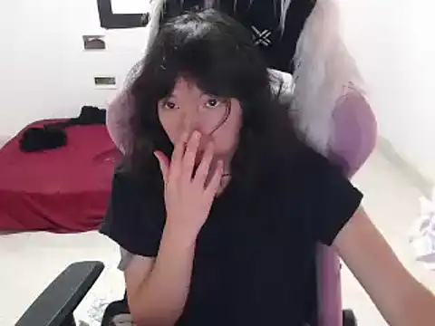 ScarlettShirahoshi online show from April 29, 2026, 10:05 pm