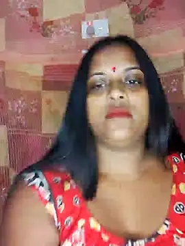 Hot-Show2 online show from September 12, 2025, 4:29 pm