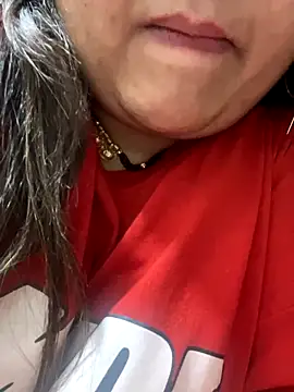 Snapshot of indian-hotmilfs chatting on November 26, 2025, 1:12 pm indian-hotmilfs online show from November 26, 2025, 1:12 pm