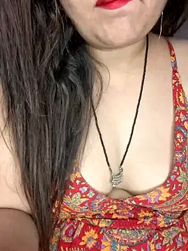 indian-hotmilfs online show from April 25, 2026, 8:17 pm