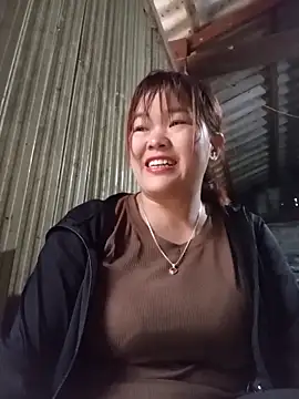 sukabae00 online show from March 13, 2026, 9:49 am