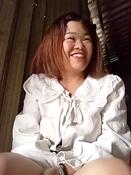 Snapshot of sukabae00 chatting on May 9, 2026, 1:22 am sukabae00 online show from May 9, 2026, 1:22 am