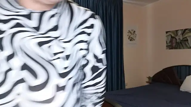 Snapshot of Rosette_Pricky chatting on September 27, 2025, 1:16 pm Rosette Pricky online show from September 27, 2025, 1:16 pm