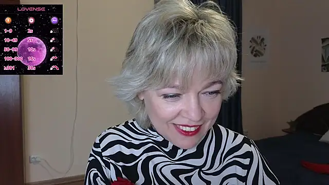 Snapshot of Rosette_Pricky chatting on October 25, 2025, 2:24 pm Rosette Pricky online show from October 25, 2025, 2:24 pm