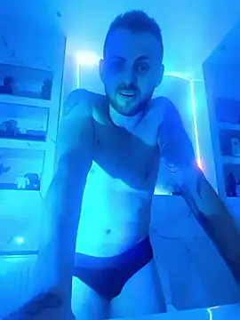 papichulo0099 online show from January 5, 2026, 8:34 pm