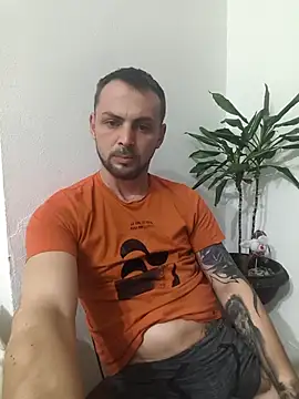 papichulo0099 online show from February 9, 2026, 1:42 am