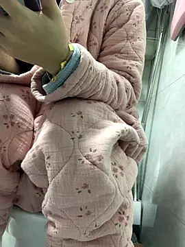 cgooh-611 online show from November 27, 2025, 2:24 am