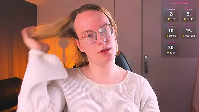 Snapshot of Amanda_Butlerr chatting on October 5, 2025, 11:19 am Amanda Butlerr online show from October 5, 2025, 11:19 am