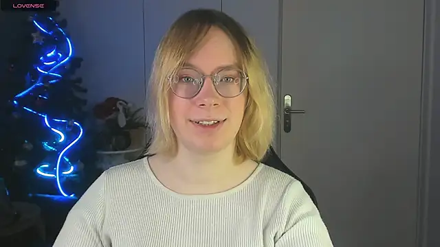 Snapshot of Amanda_Butlerr chatting on December 18, 2025, 9:59 am Amanda Butlerr online show from December 18, 2025, 9:59 am