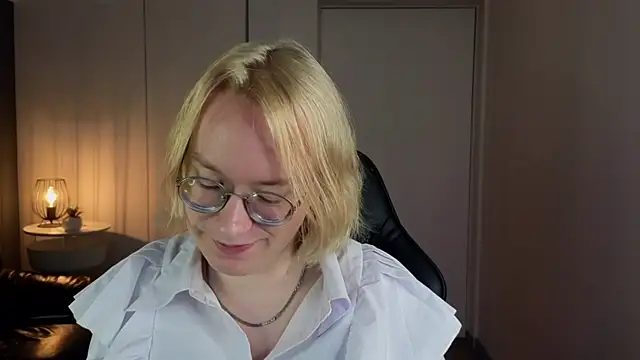Snapshot of Amanda_Butlerr chatting on July 19, 2026, 1:48 pm Amanda Butlerr online show from July 19, 2026, 1:48 pm