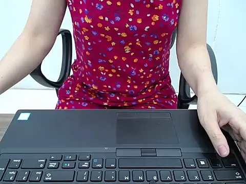 Snapshot of _Lady- chatting on July 28, 2026, 1:54 pm Lady- online show from July 28, 2026, 1:54 pm